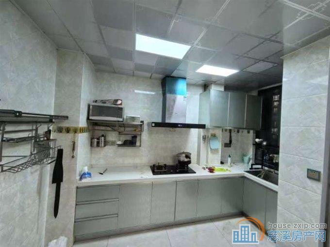 界牌新村双阳台精装