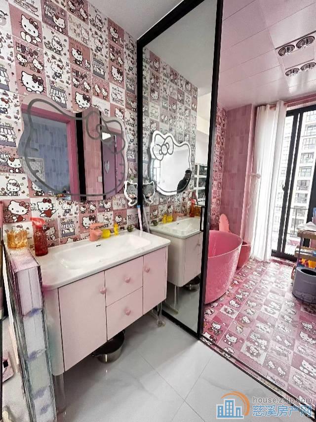 观湖佳苑高层90平两房精装车位储物间