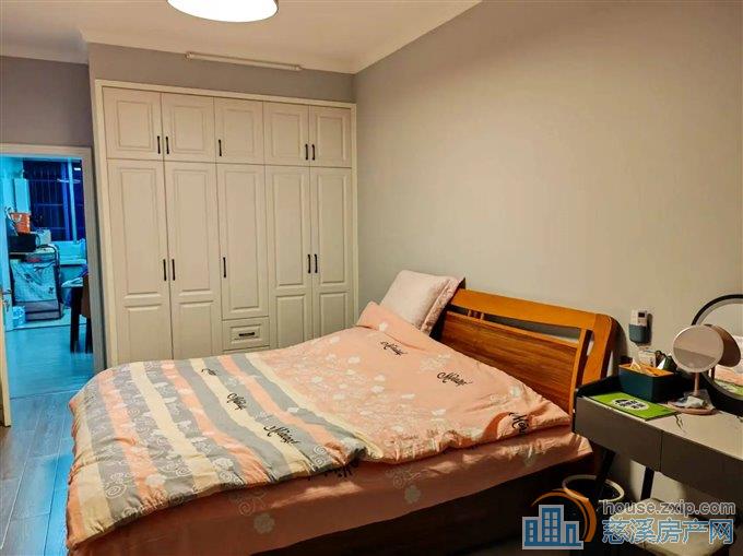 茜苑新村70平115万实验上林书包