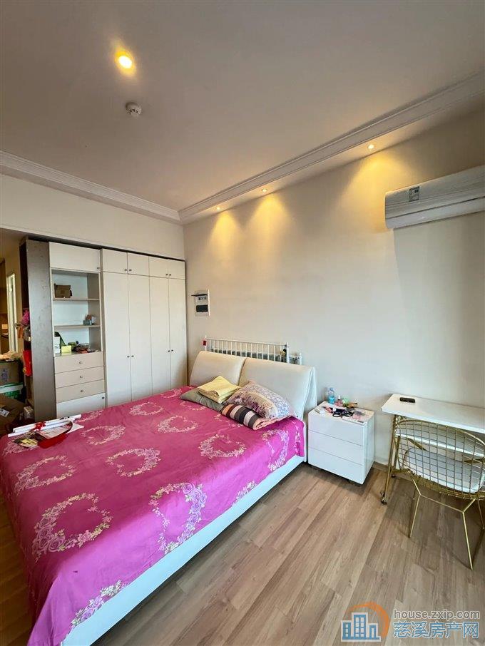 海伦堡·海铂中心