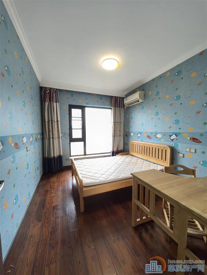 金地鸿悦 装修保养好 全天采光 育才XQ