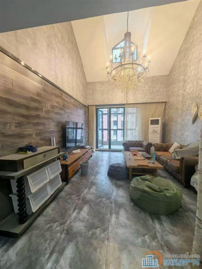 界牌新村洋房 4楼带阁楼 带车位