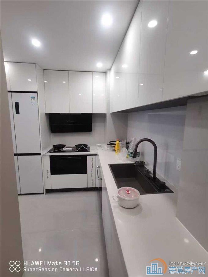 出售余姚恒大河悦府全新自住精装楼层好