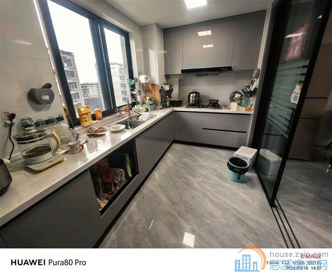 保利银杏小镇 精装洋房127平方156万