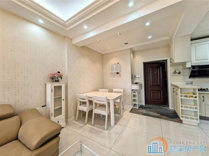 双和家苑86平,精装92万