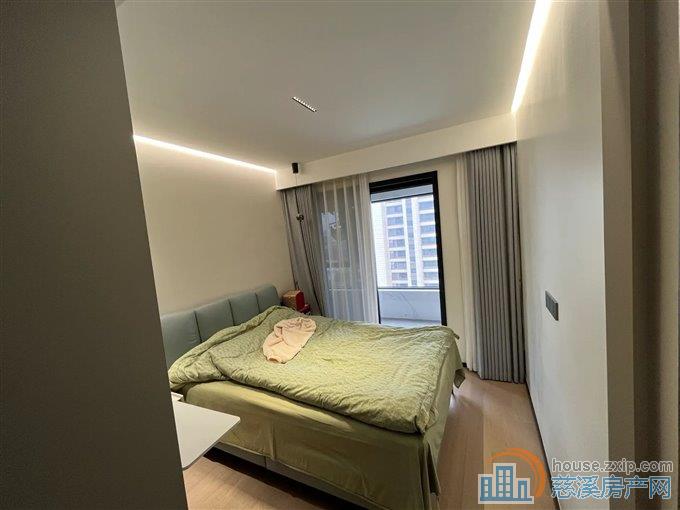 誉林府114平236.8万豪装50万