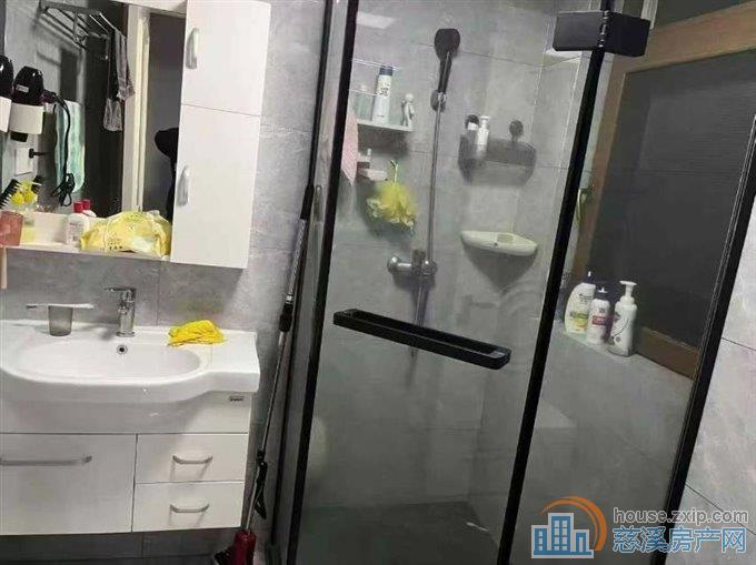 鸣北小区南区146平➕充电车位160万