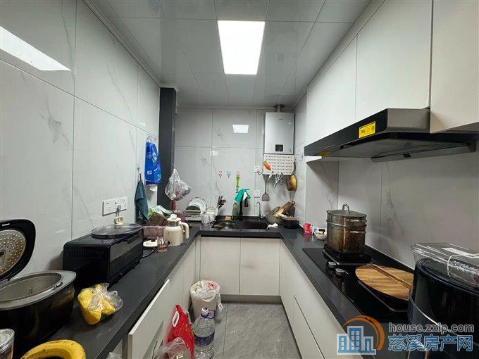 保利银杏小镇88平125万精装修