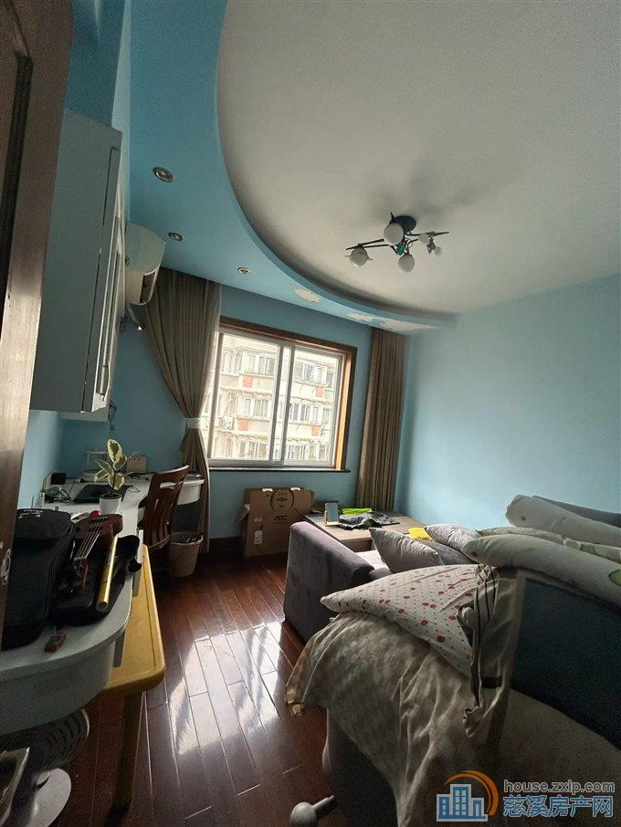 华泰苑161平139万送车库实验书包