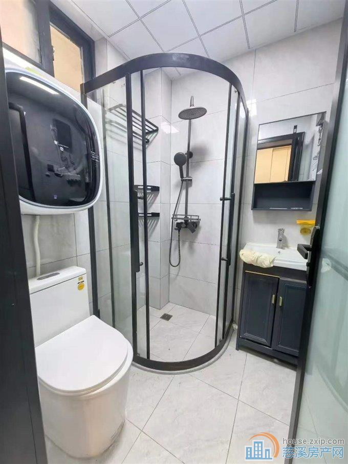 新潮塘北苑33平豪装文锦可读65.8万