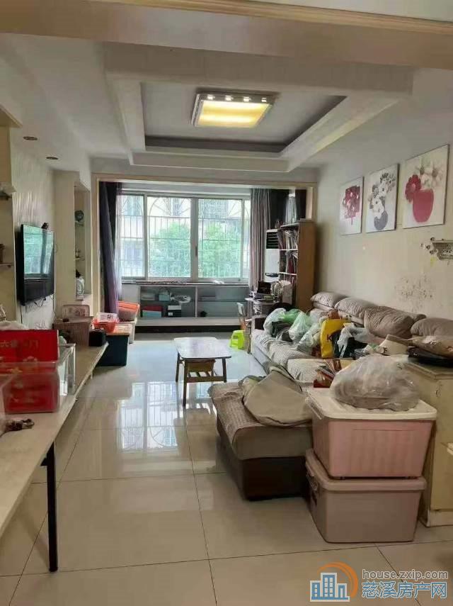 金山东区二楼85平方精装82.8万架