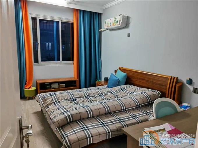 茜苑新村70平115万实验上林书包