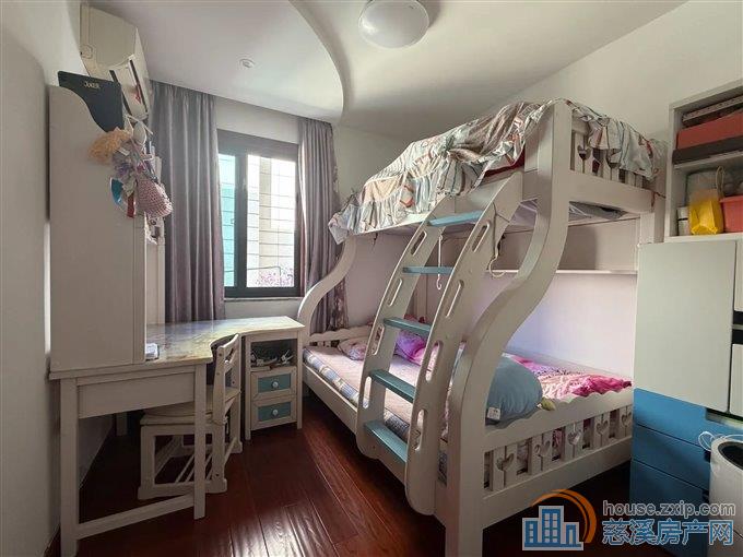 金色港湾小区 洋房 精装 文锦XQ