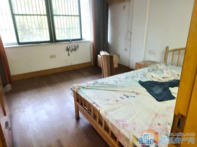 出售实验上林XQ房90平3楼122万