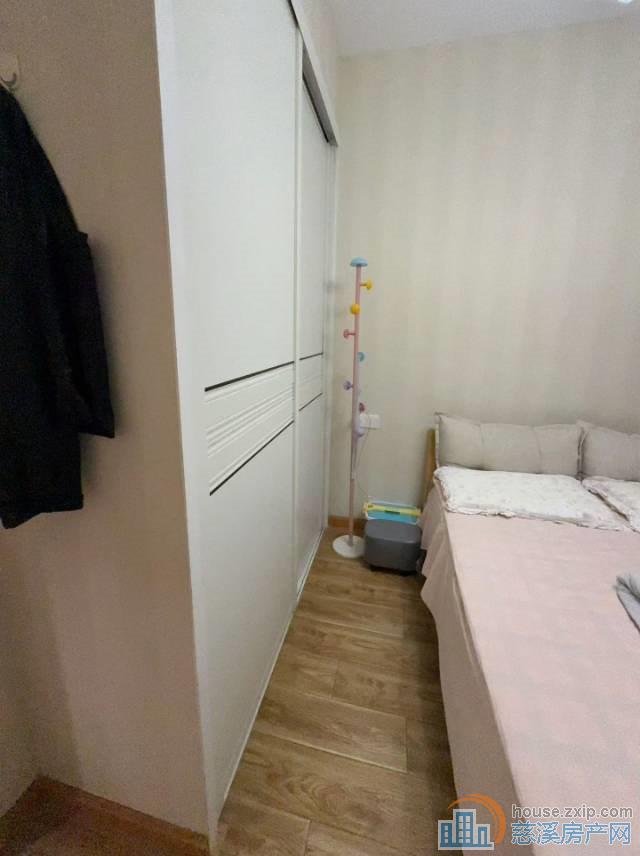 新潮塘北苑45平2室1厅76.8万满2年