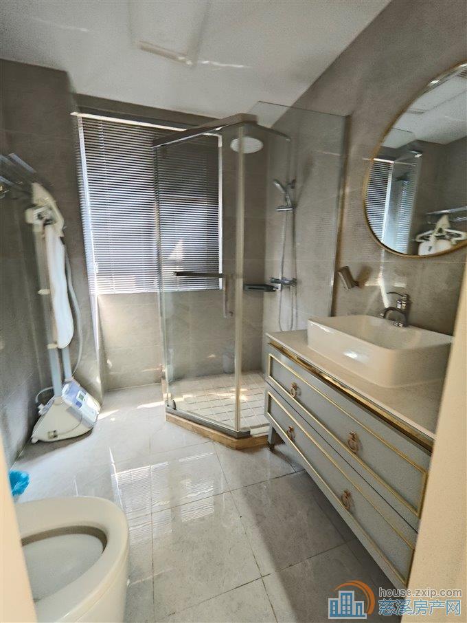 盛泰嘉苑欢乐颂东边套豪华精装直接钥匙在