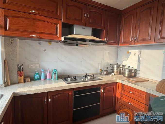 绿城诚园 精装147平方169万黄金楼层