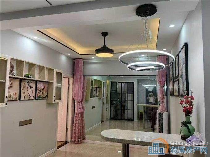 新潮塘南苑60平好楼层精装2室车位储藏间