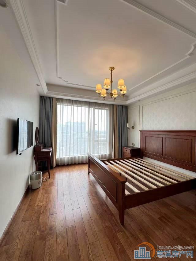 阳光城一期小高层楼层佳143平精装带车位