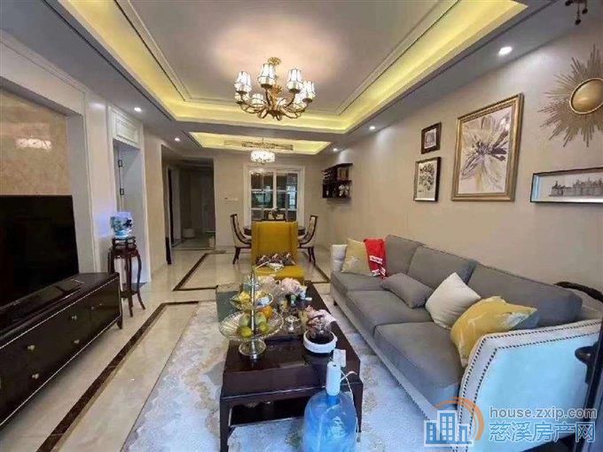 绿城城园豪装拎包入住送杂物间