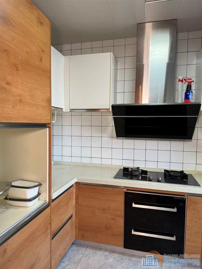 梵石花园4房朝南户型边套急卖