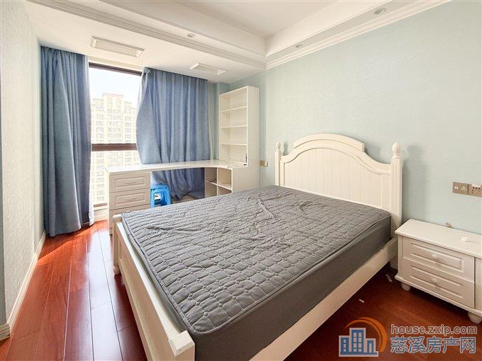 复地二期 精装135平方156万中上楼层