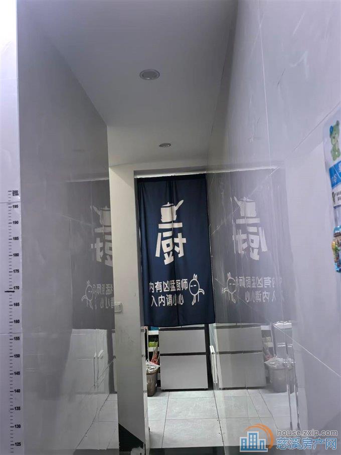 三小XQ房一通二69平送阁楼16平90万