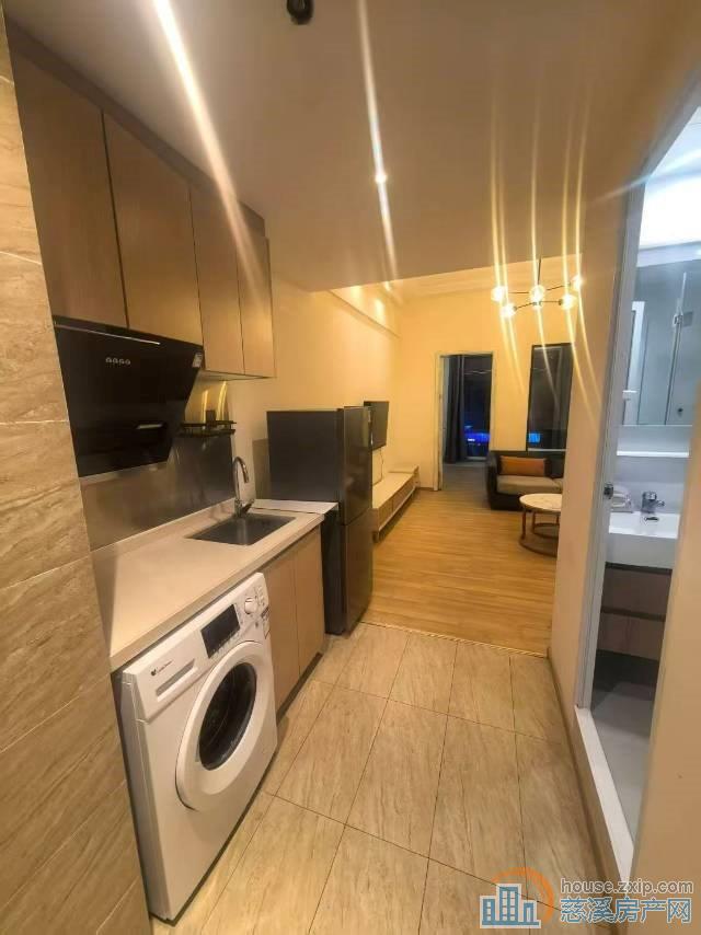 海铂中心60平朝南黄金楼层43.8万