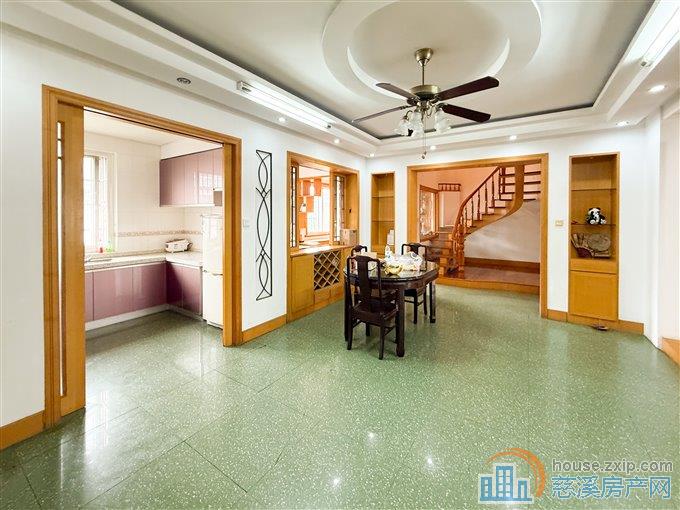 稀缺 白云公寓 复式带露台