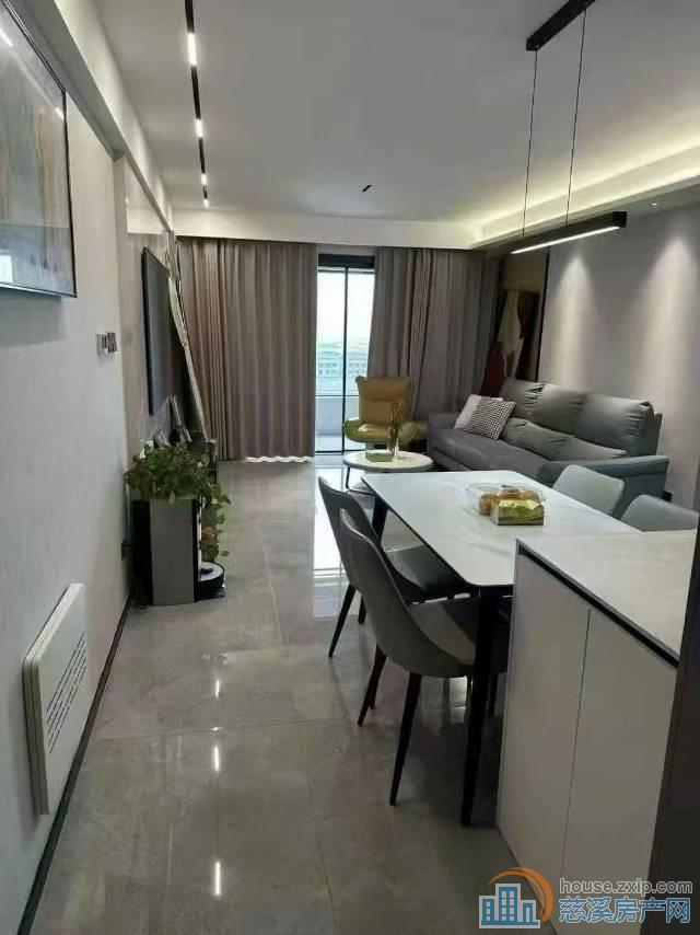 誉林府114平好楼层精装实验上林可读