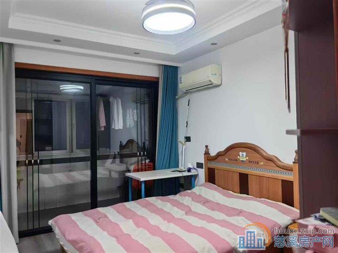 急售金山新村自住精装69平52万