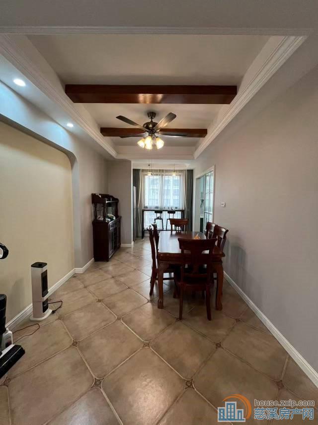 阳光城一期小高层楼层佳143平精装带车位