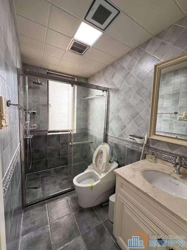 阳光城一期小高层楼层佳143平精装带车位