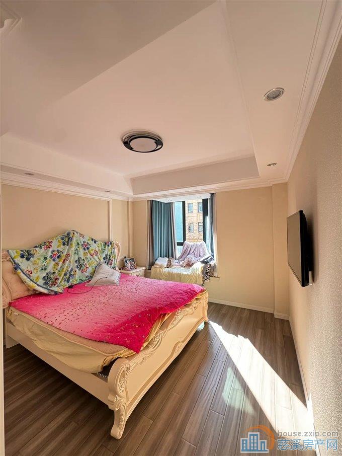 金色港湾小区 洋房精装 带车位 文锦书院