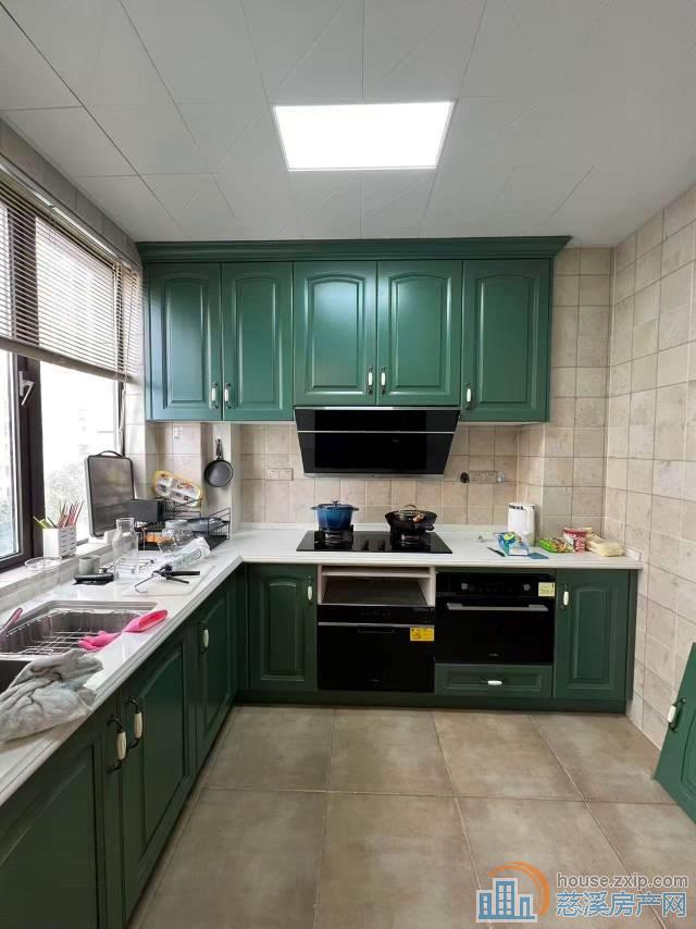 阳光城一期小高层楼层佳143平精装带车位