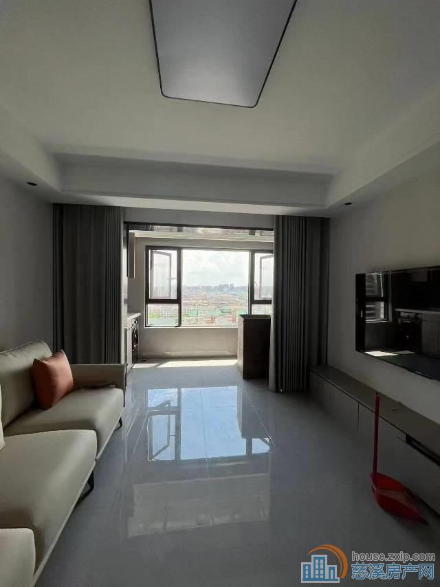  誉林府96平楼层佳精装3室两厅208万