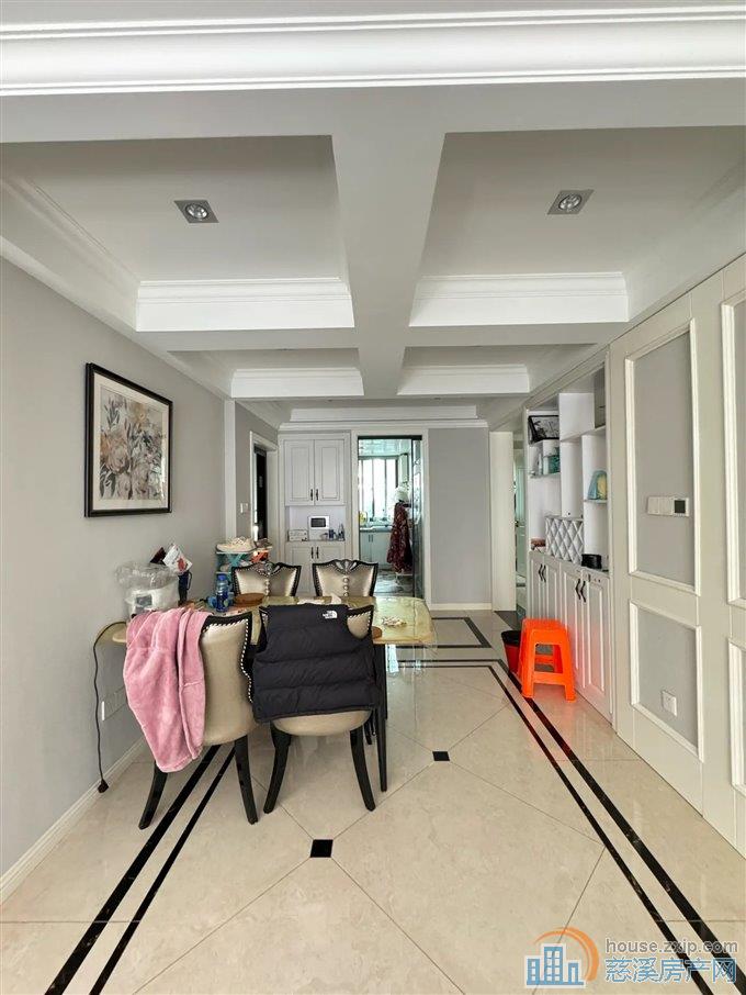 金色港湾小区 洋房精装 带车位 文锦书院