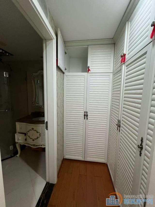 金色港湾139平洋房楼层佳199万车位