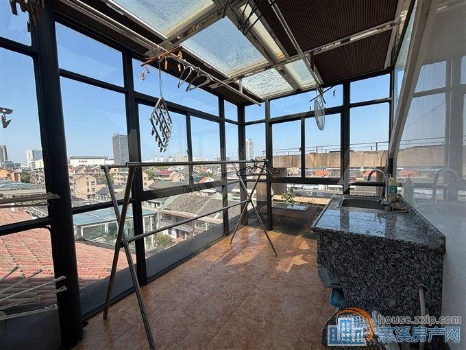 时代华都 精装191平方138万带车库