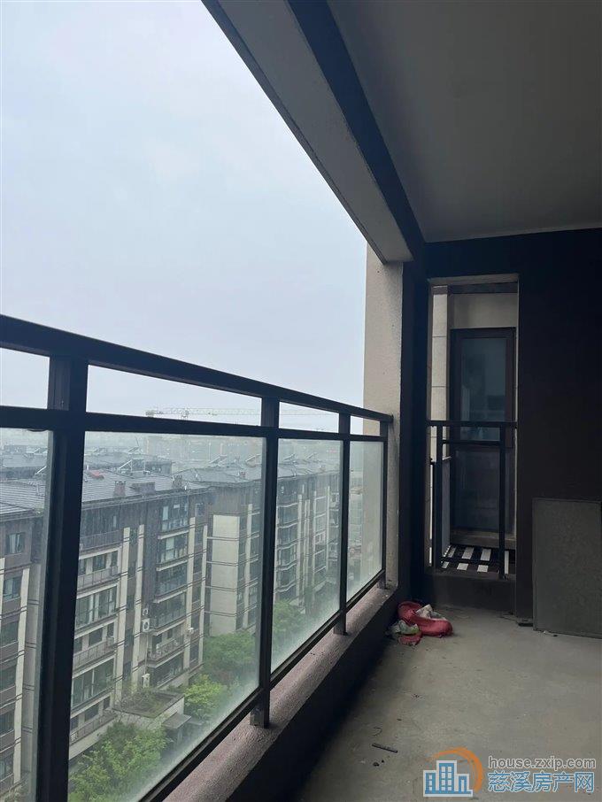 红星天铂佳苑 洋房125平方115万