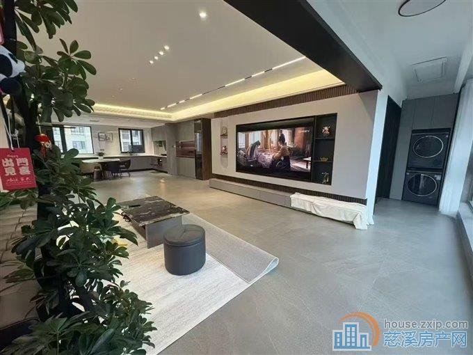 上河檀府洋房143平方拎包入住