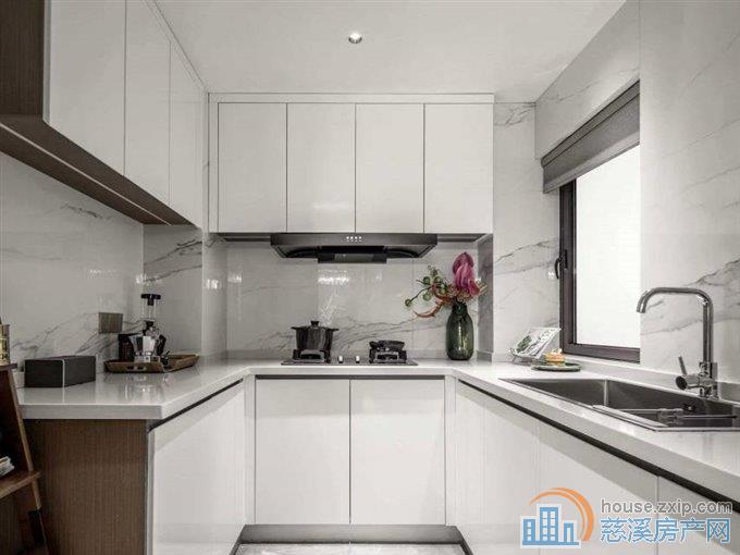 悦翠云庭112平精装105万。手慢无