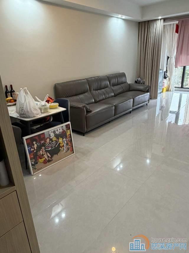 江滨之城 壹号院 精装 159.8万