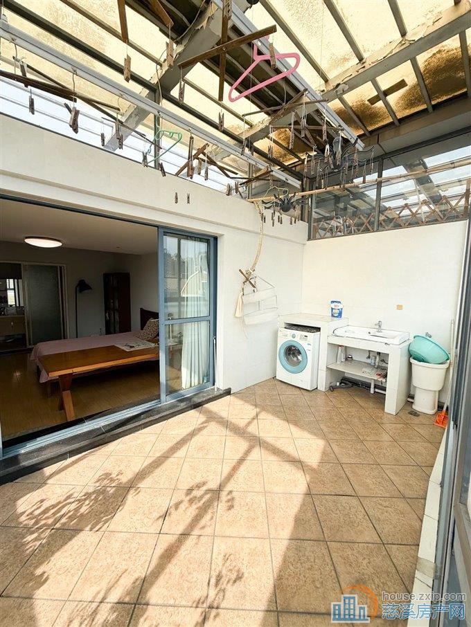 天和家园西区 精装 复式 带车位杂物间