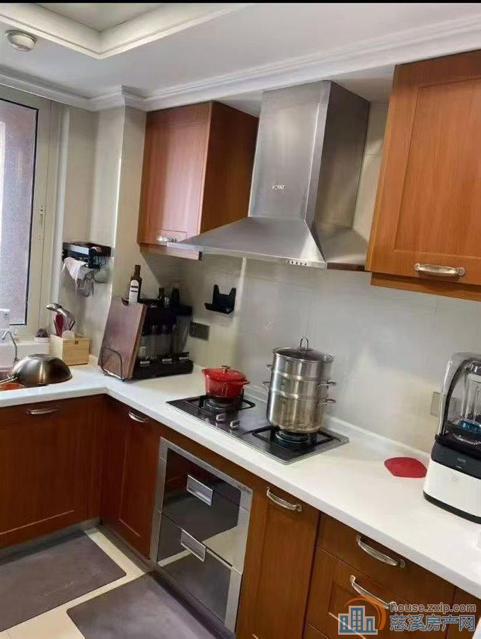 提香公寓143+车位豪华装修直接房源钥匙