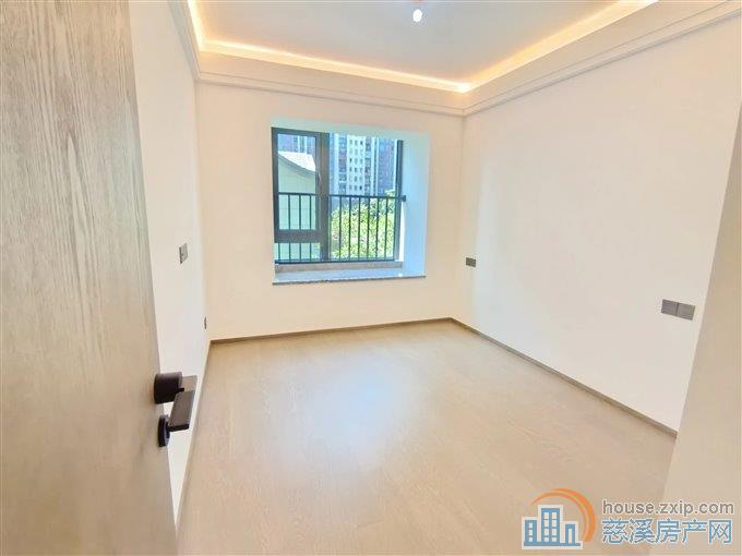 江山云望143平318万精装修四居室