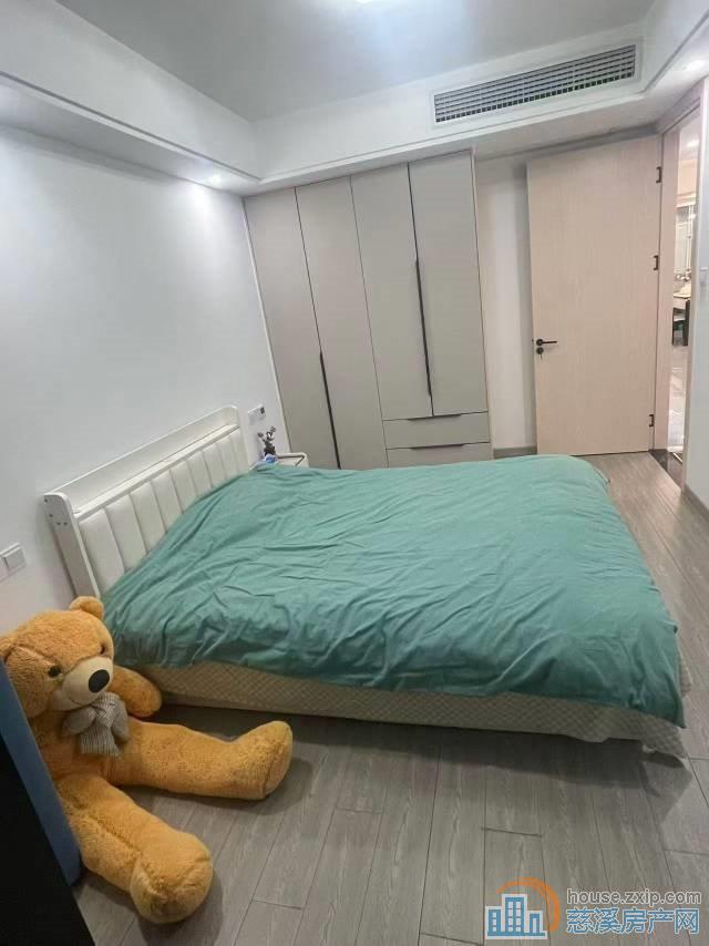 芳满庭 98平 自住精装 三菱中央空调 