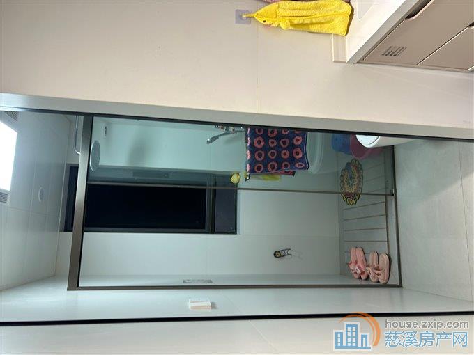 出售泊蔚里精装修带地暖