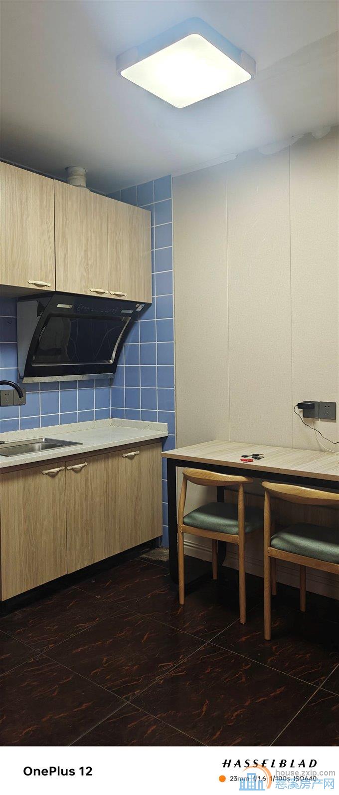 孙塘新村旁2室精装修1400月直接