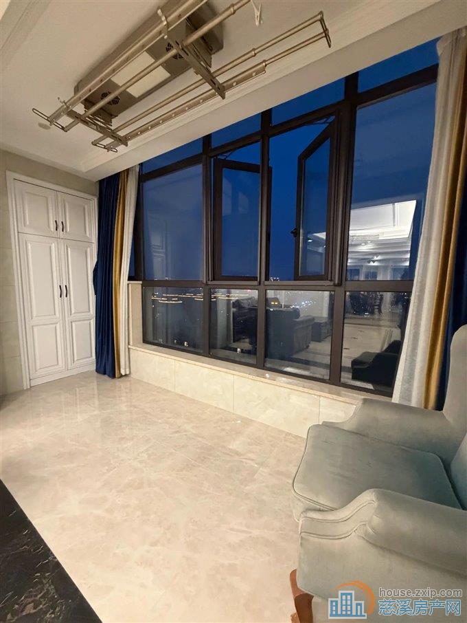 金仕华庭 精装 文锦 带地暖